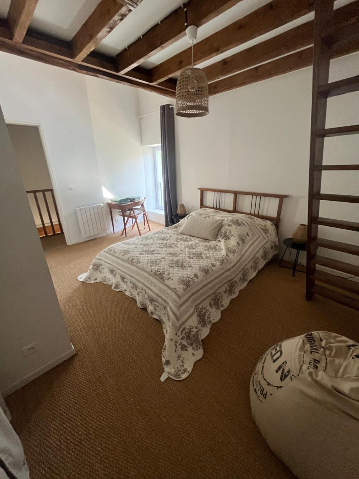 Les Ecuries Bed and Breakfast Recloses Eksteriør billede